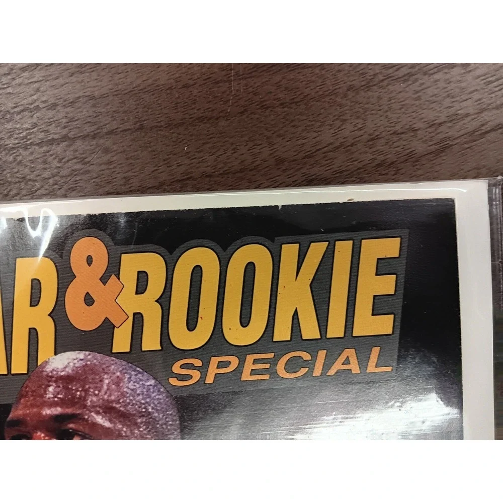 1991 SUPERSTAR‎ & ROOKIE SPECIAL MAGAZINE WITH MICHAEL JORDAN VERY VERY RARE